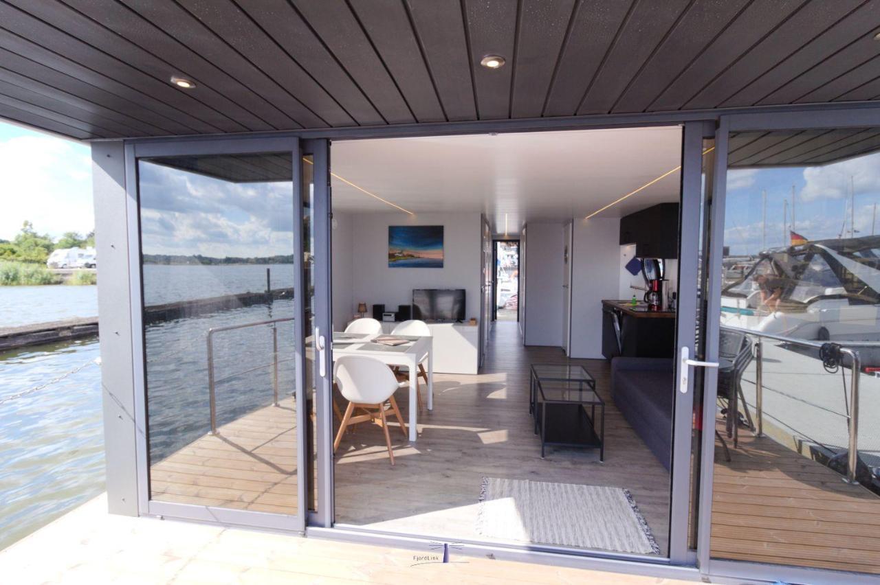 Hotel Hausboot Fjord Nordstern Mit Dachterrasse In Schleswig Exterior foto